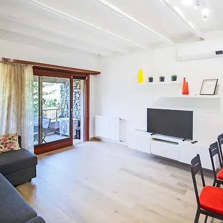 Hermitage-22 By Interhome *